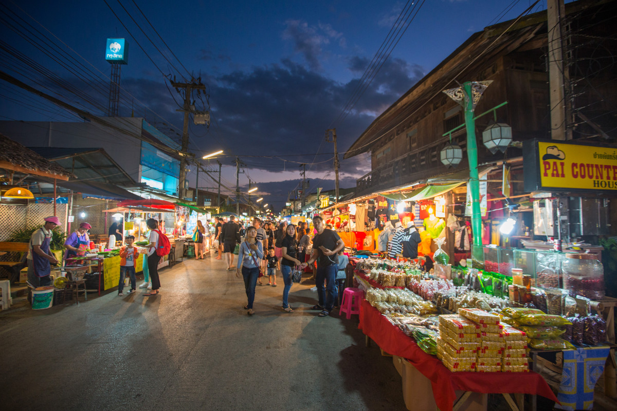 东南亚旅行必尝路边摊美食之旅