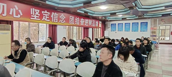 心理健康教育助力降低青少年自杀风险，策略与实践探索