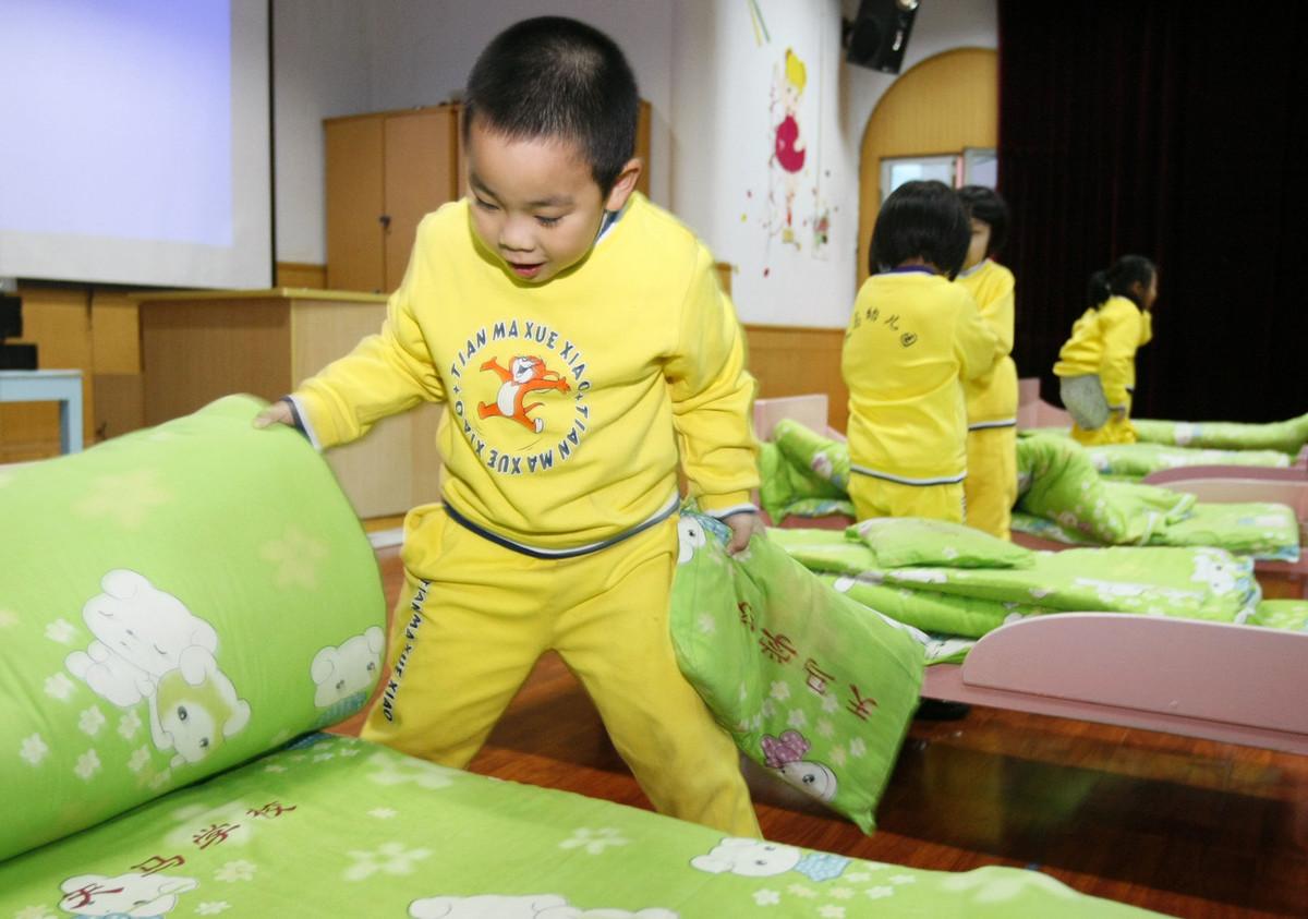 家庭教育，培养孩子独立性与自理能力的关键策略